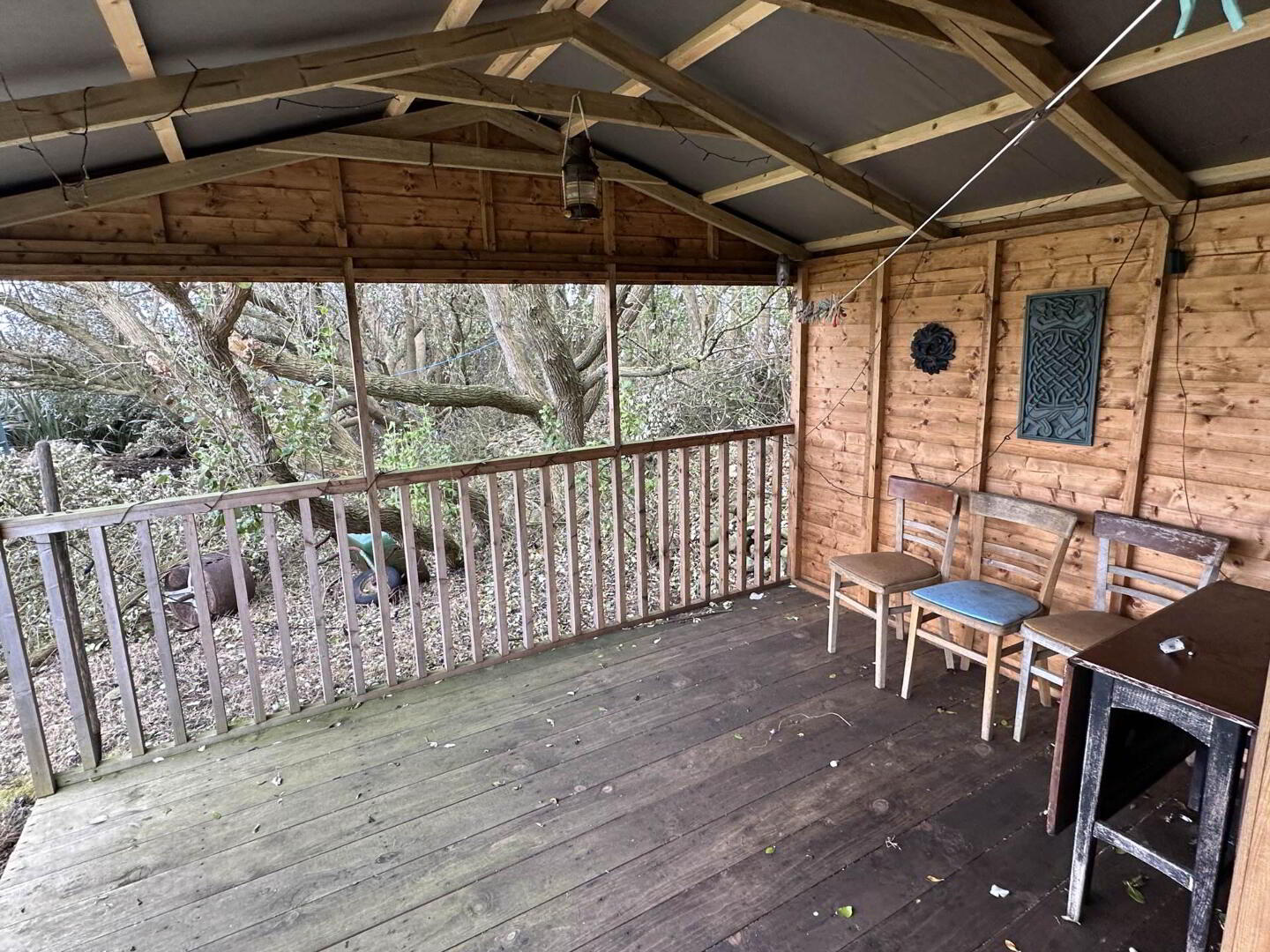 The Cottage, Culoort 13 of 28