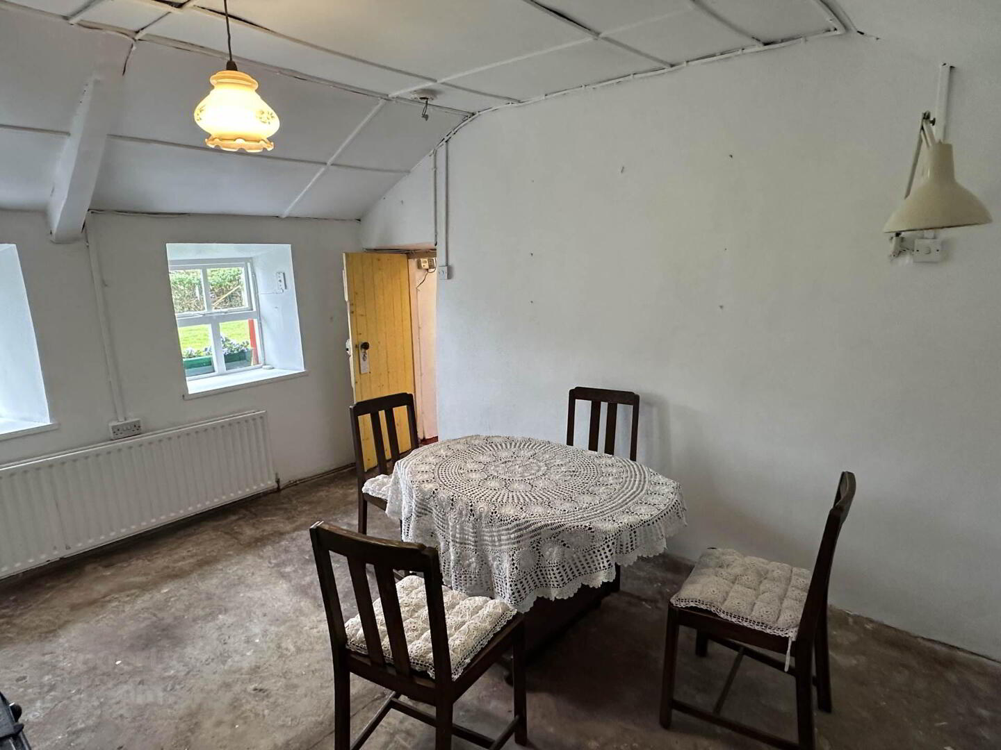 The Cottage, Culoort 14 of 28