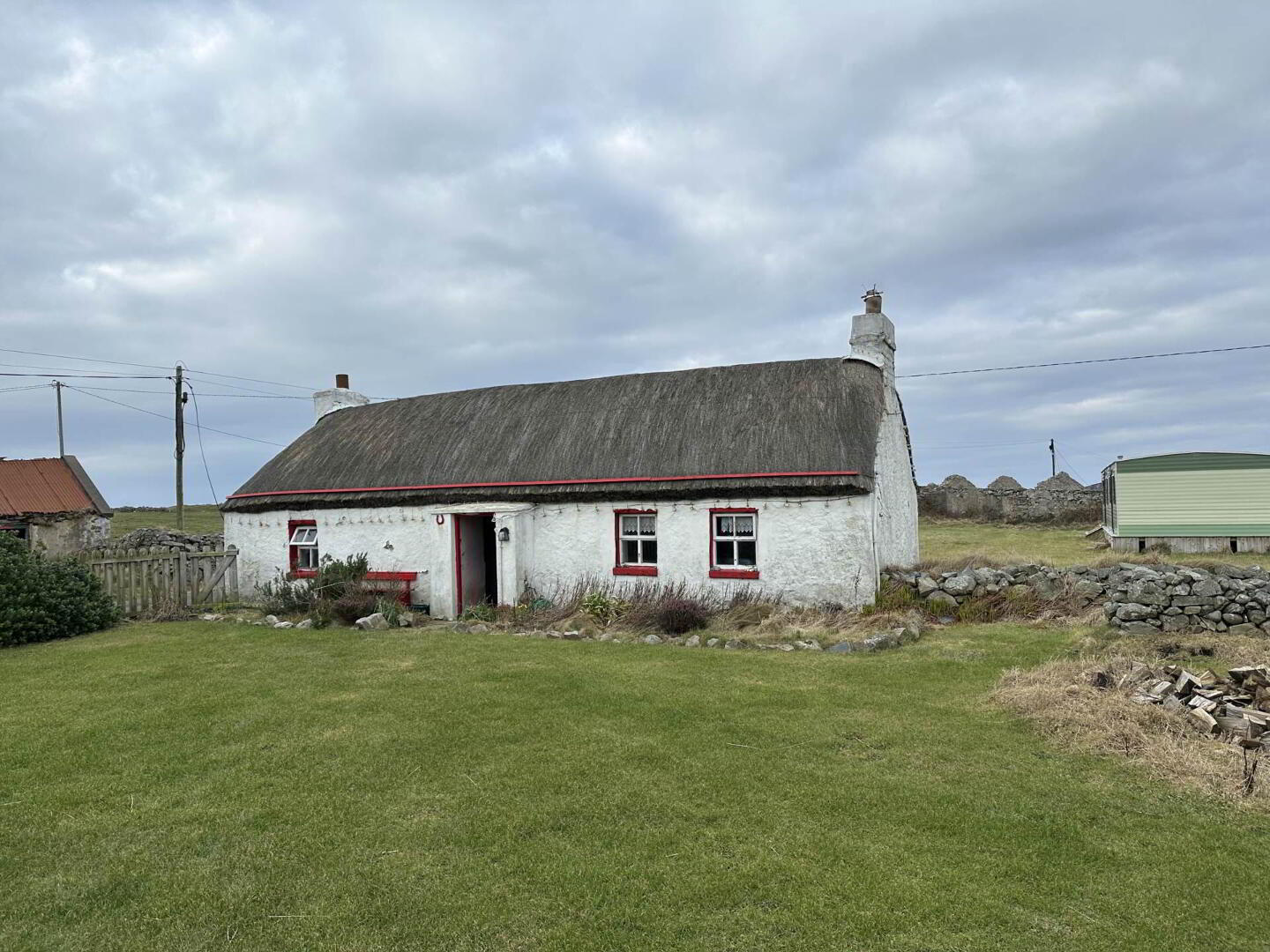 The Cottage, Culoort 27 of 28
