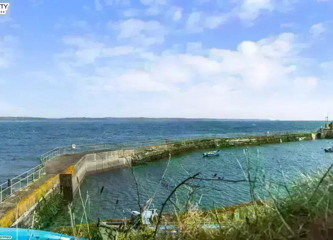The Old Boathouse, Ballycotton Harbour 10 of 14
