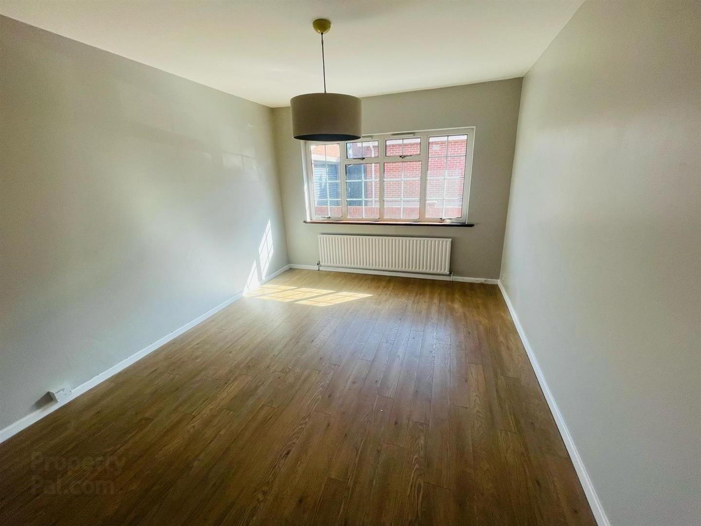 5 Belgravia Avenue 5 of 12