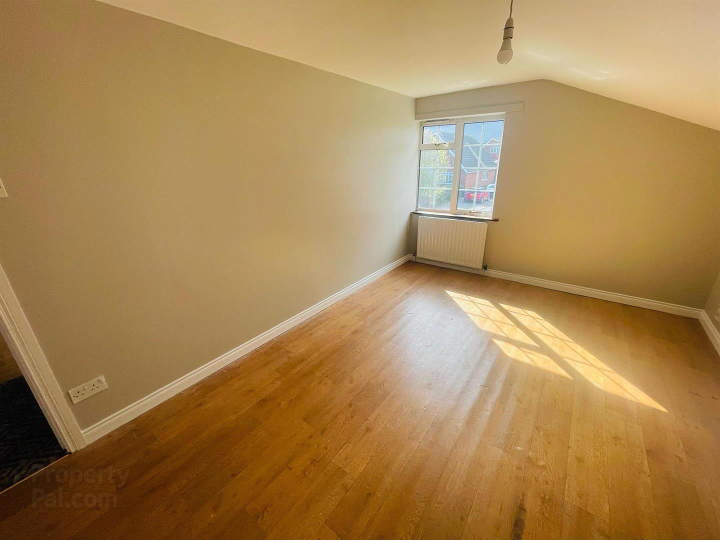 5 Belgravia Avenue 9 of 12