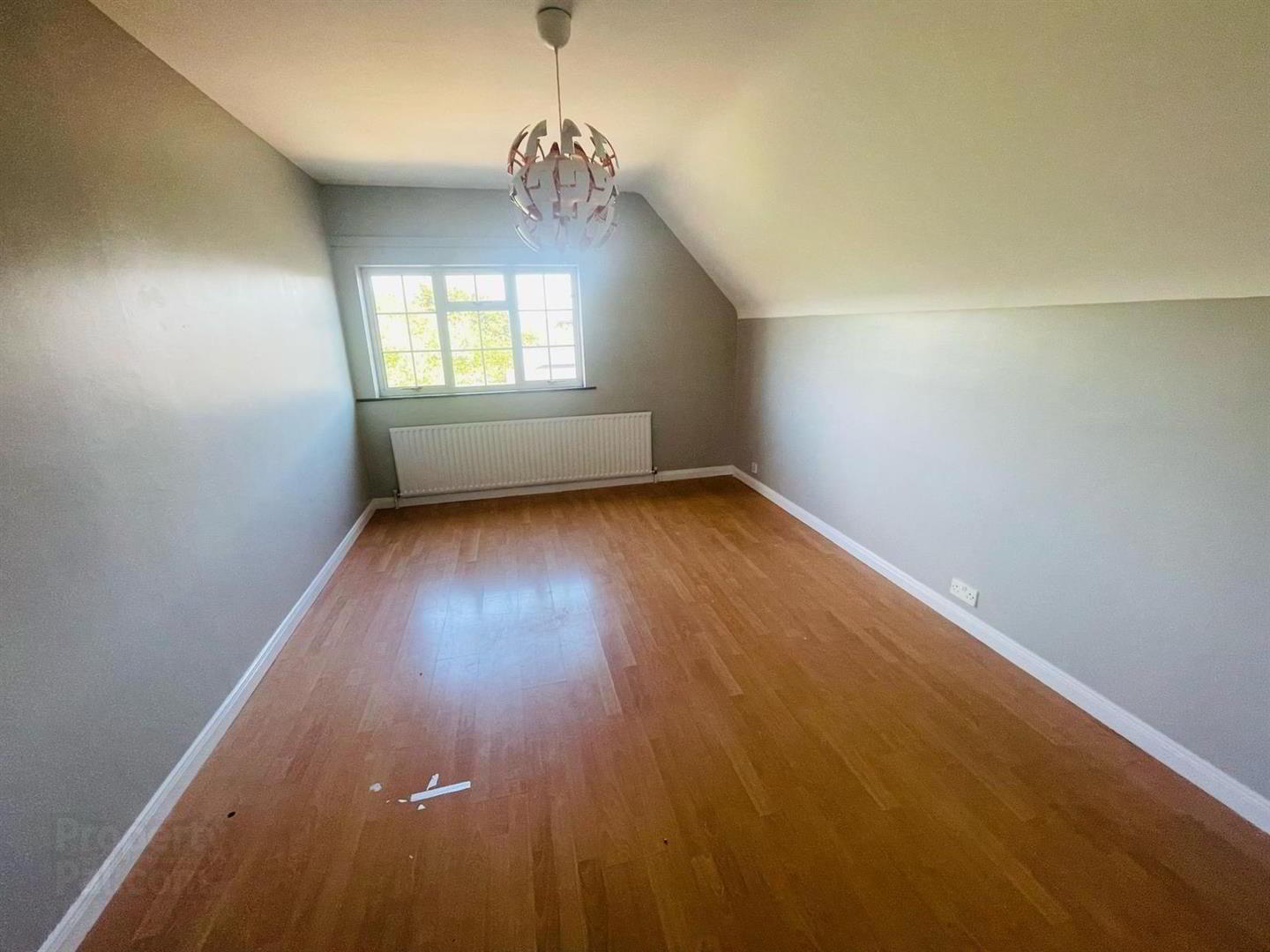 5 Belgravia Avenue 8 of 12