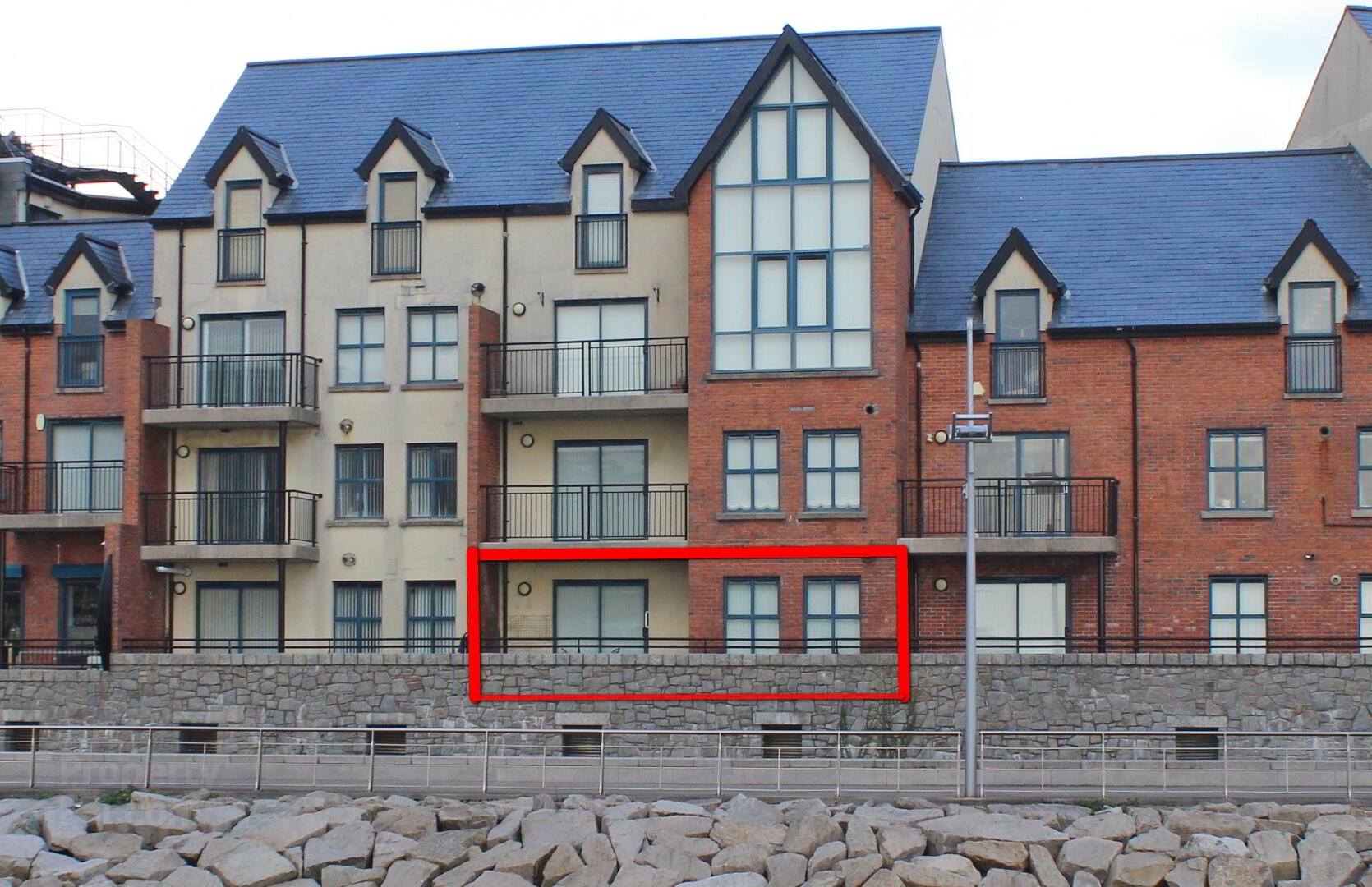 D1 Waterfoot Apartments, Main Street 1 of 13