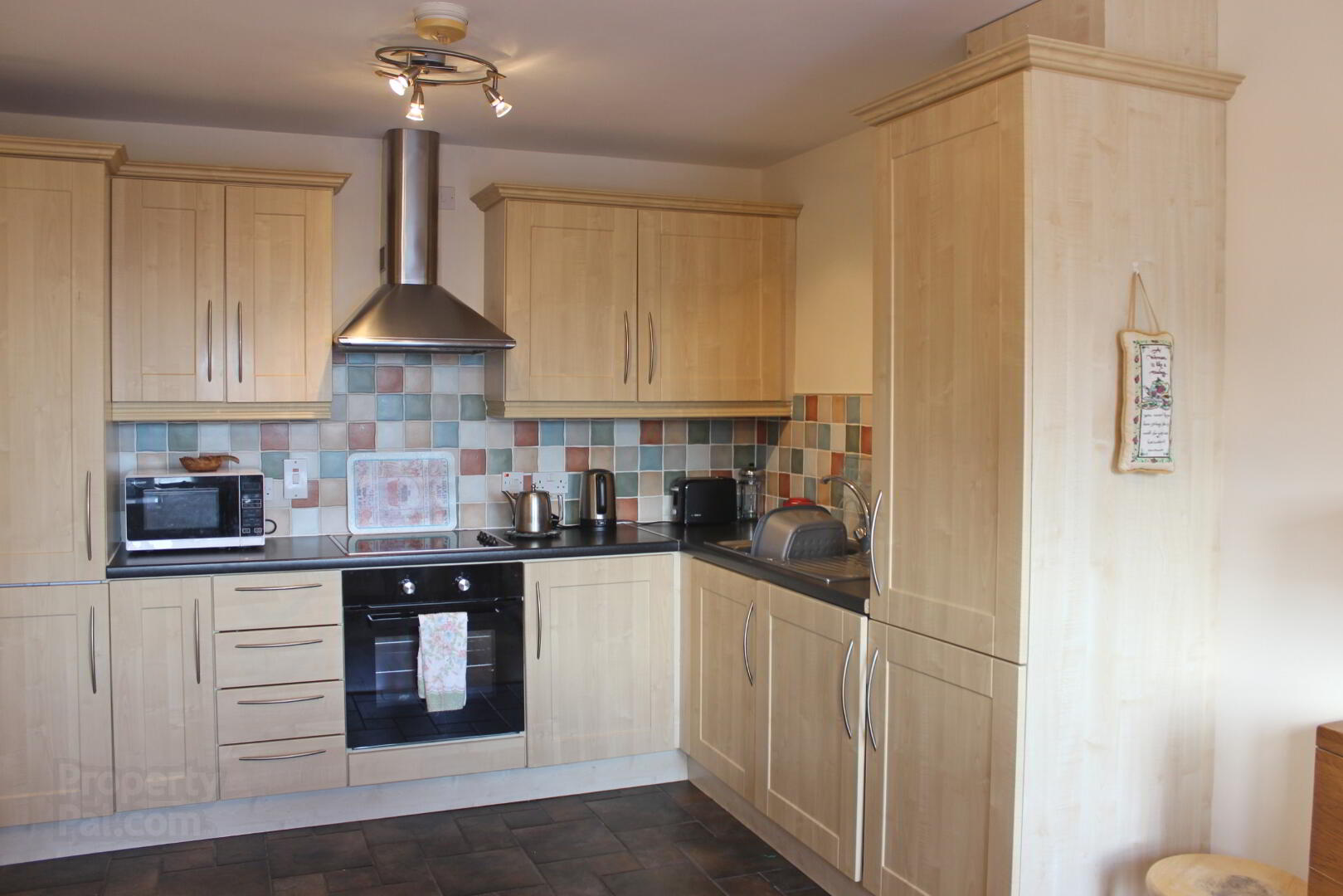 D1 Waterfoot Apartments, Main Street 5 of 13