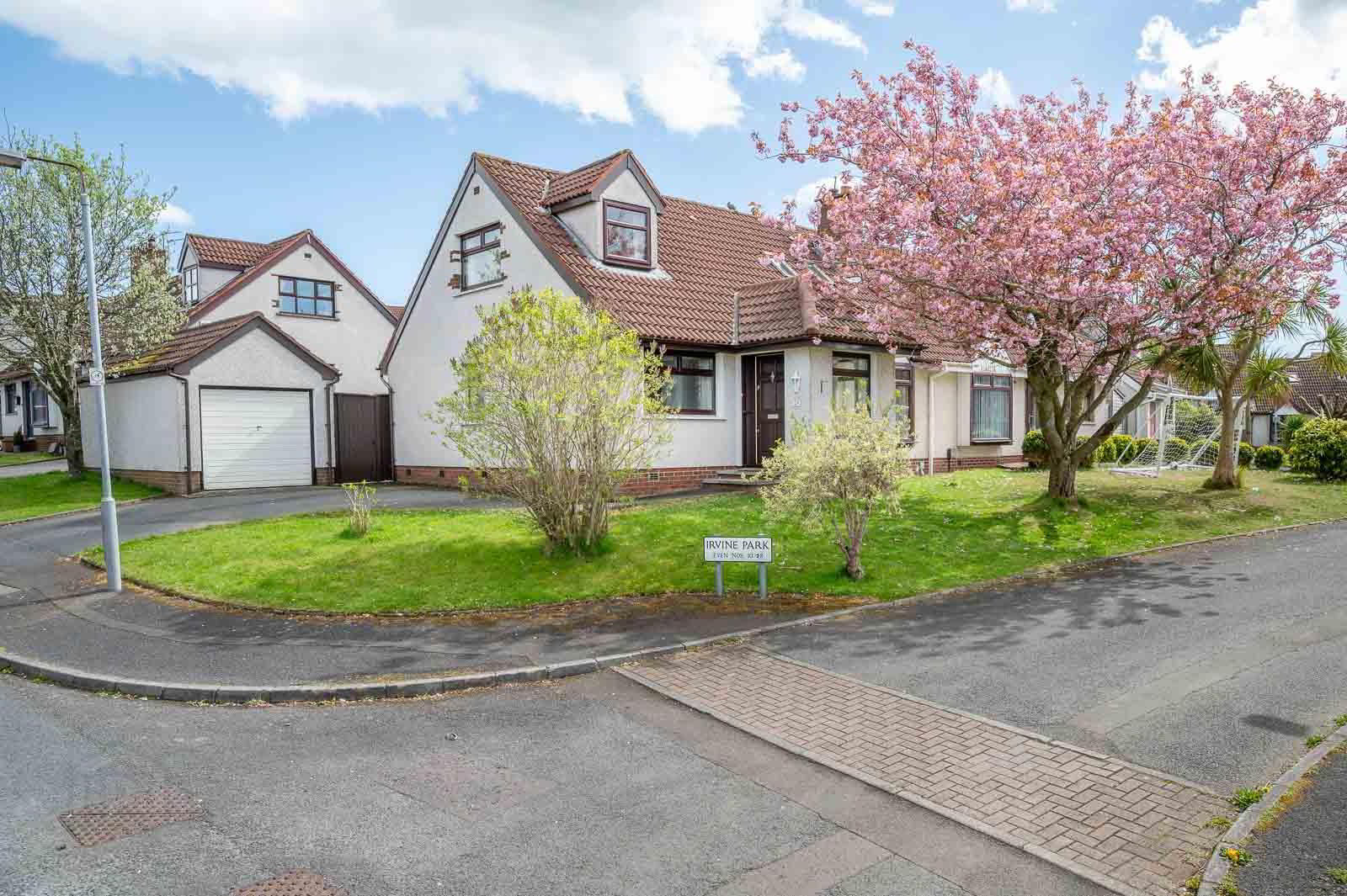 28 Irvine Park 1 of 19