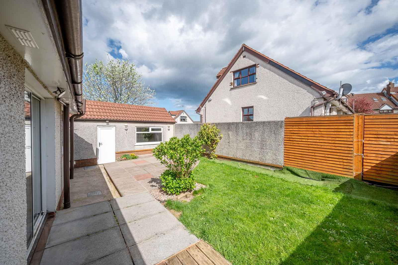 28 Irvine Park 19 of 19