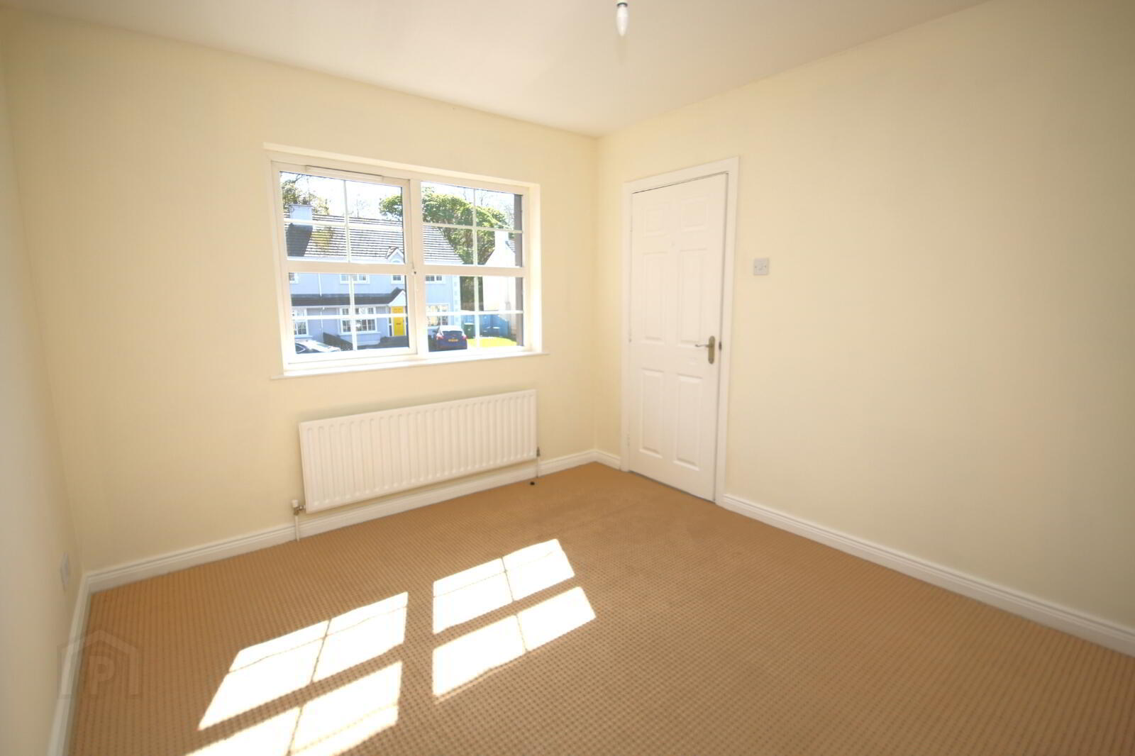 11 Woodthorpe 18 of 22