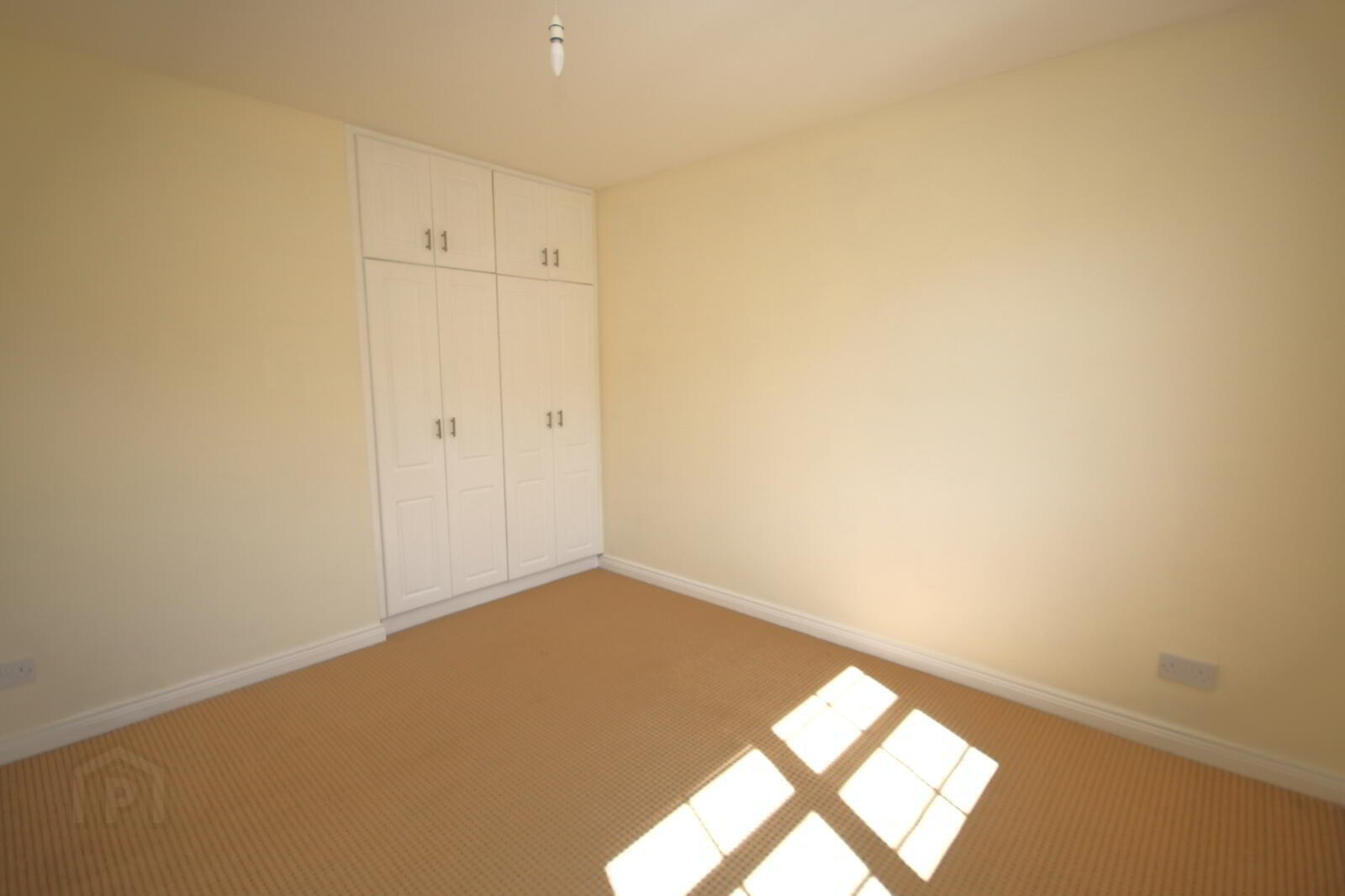 11 Woodthorpe 19 of 22