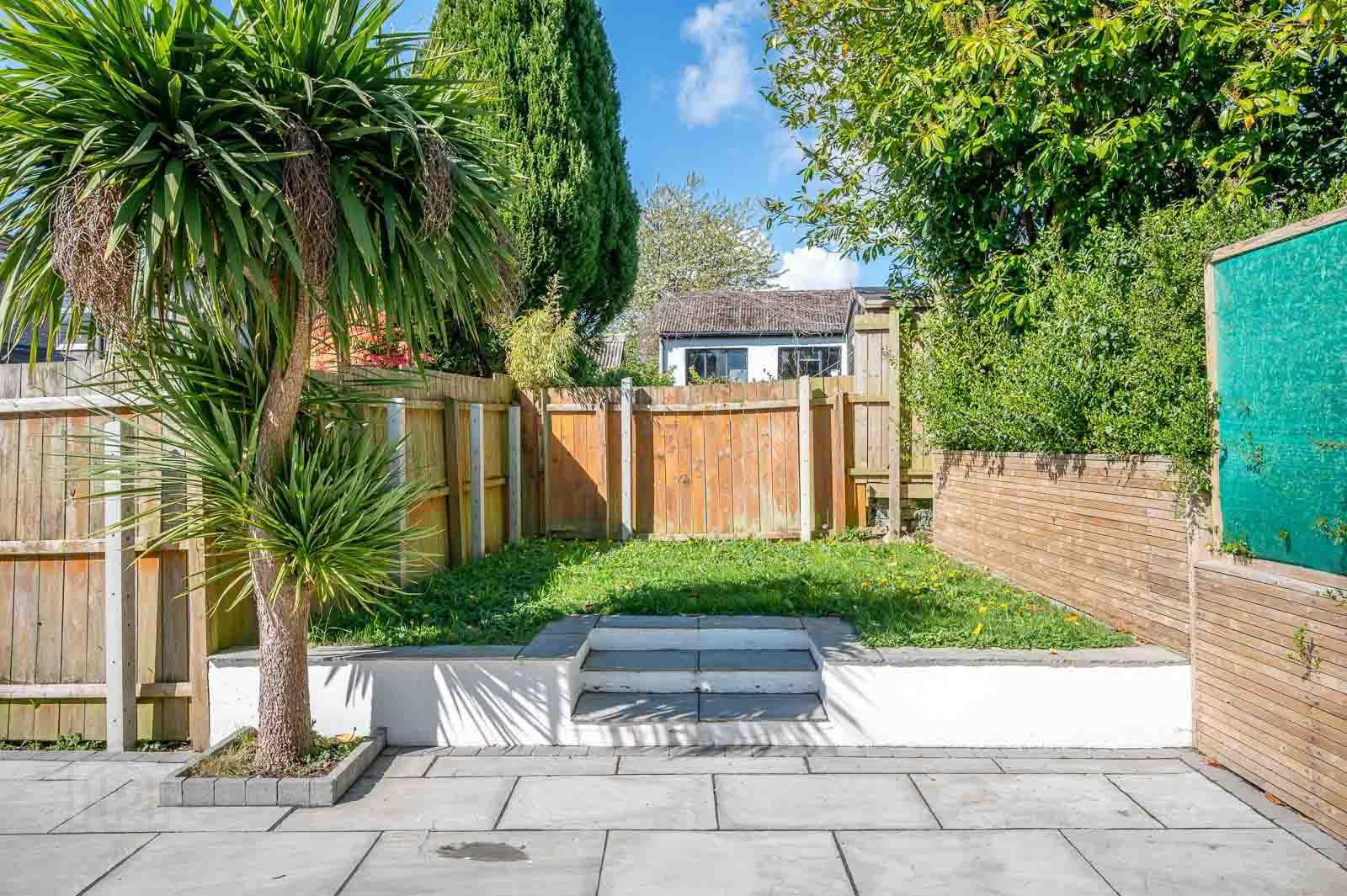 23 Summerhill Avenue 21 of 24