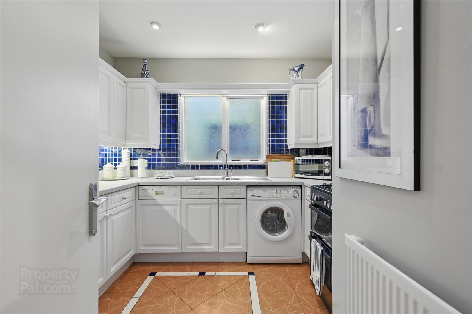11 Ceara Court, 46 Windsor Avenue 8 of 15