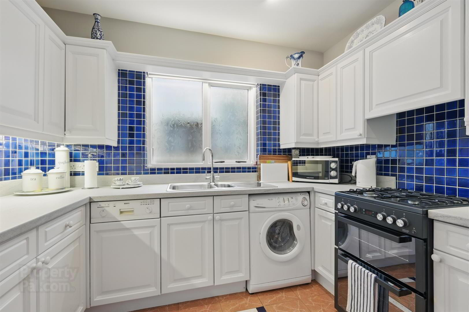 11 Ceara Court, 46 Windsor Avenue 9 of 15