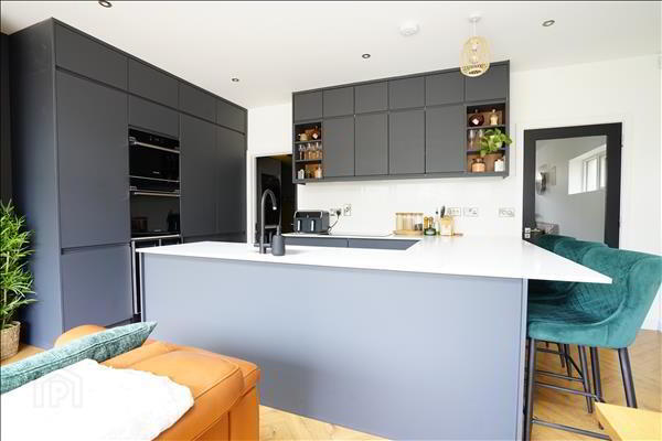 Knightswood Place 7 of 25