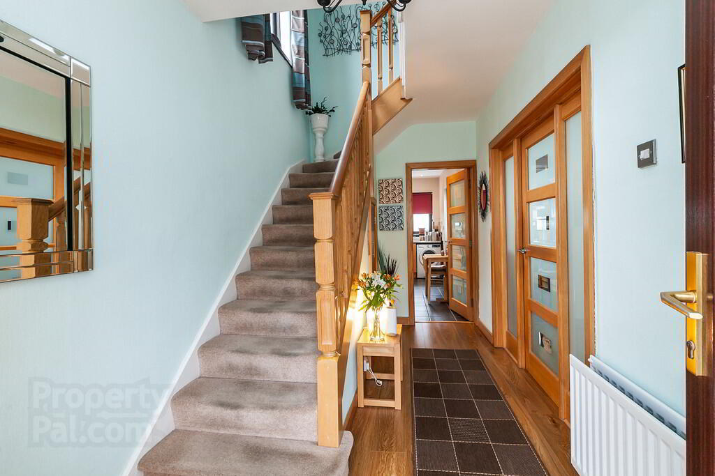 18 Sunderland Road 3 of 23