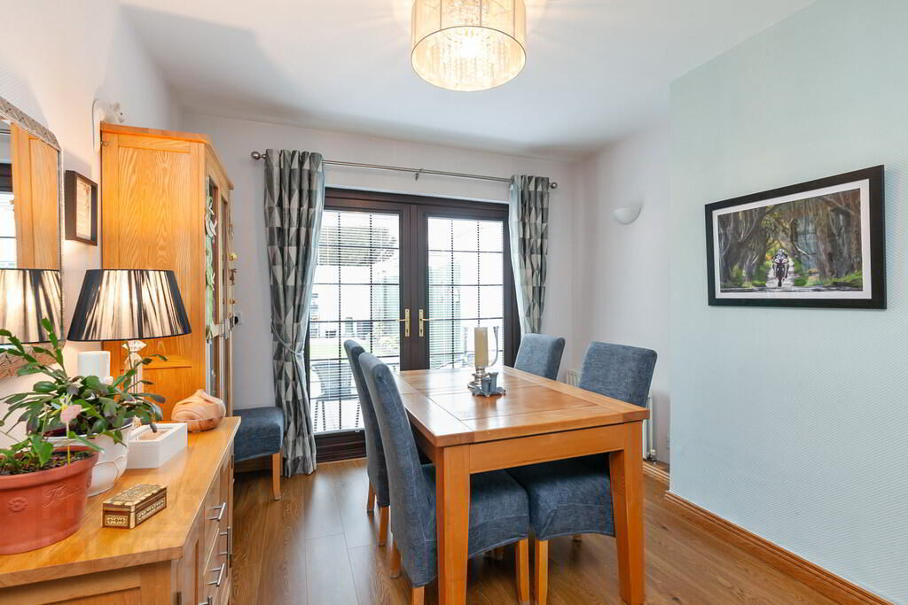 18 Sunderland Road 7 of 23