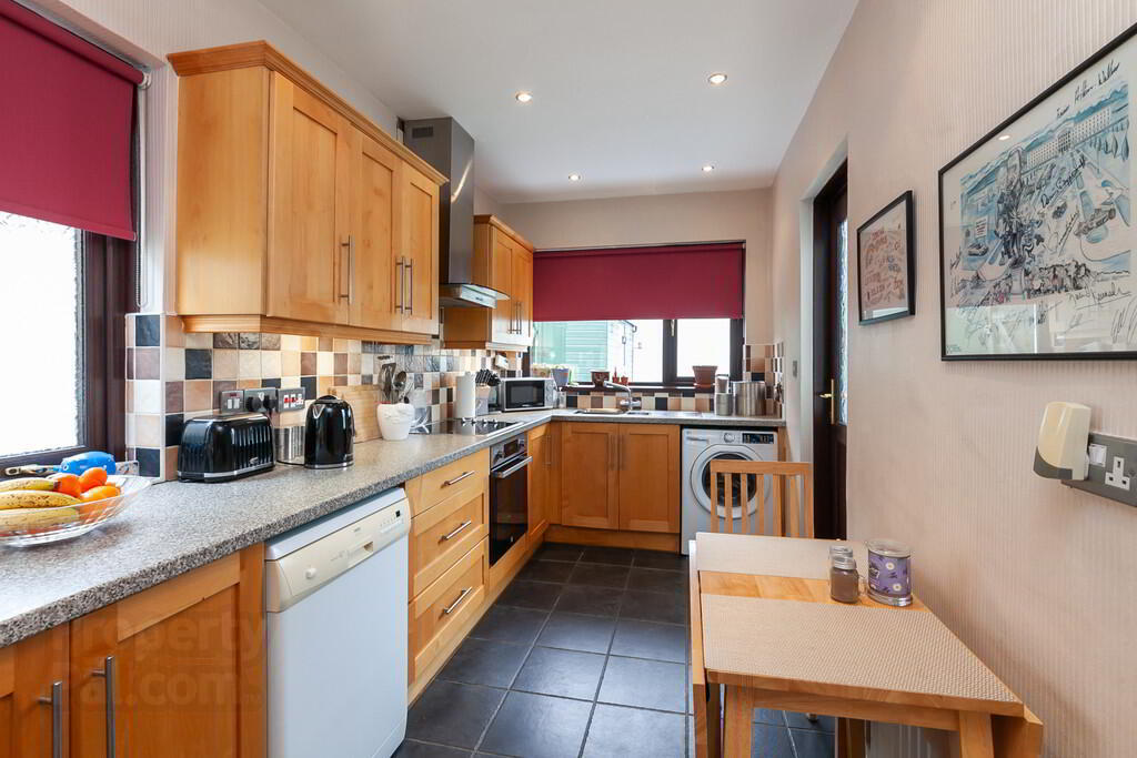 18 Sunderland Road 8 of 23