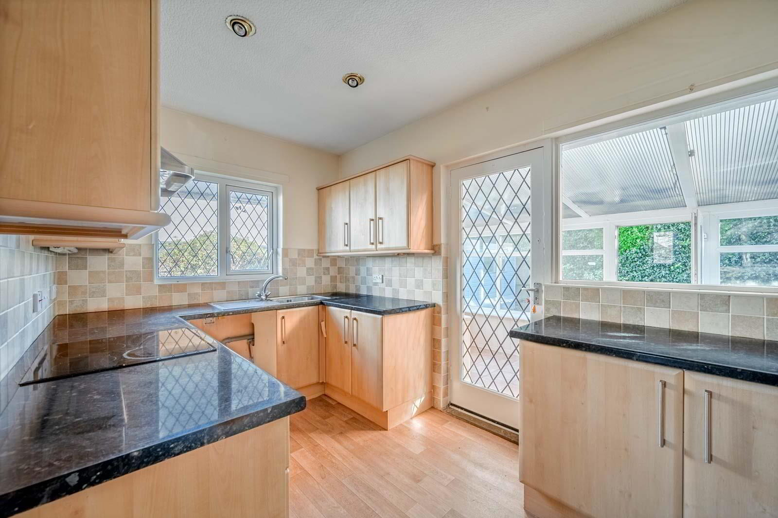 47 Ashley Gardens 7 of 18
