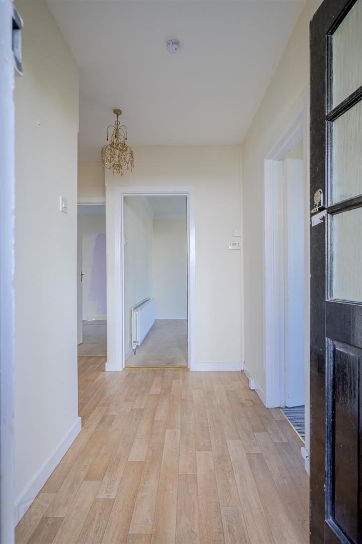 47 Ashley Gardens 4 of 18
