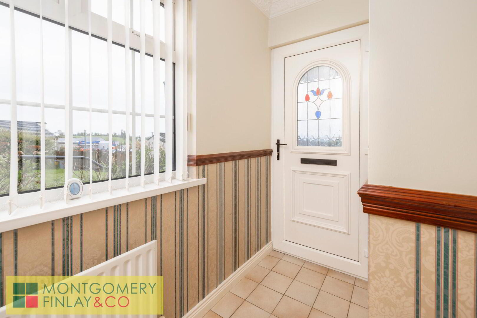15 Drumhaw Park 3 of 17