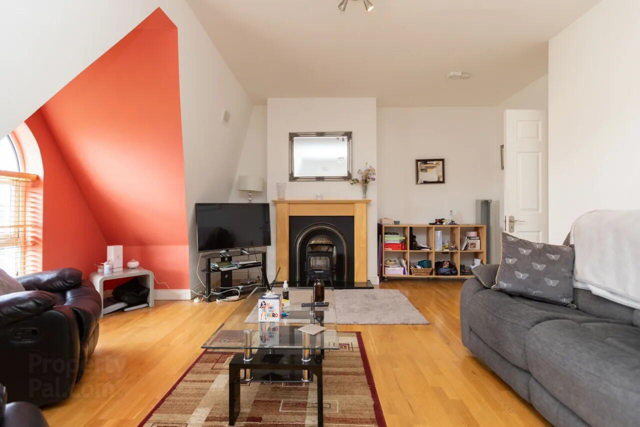 194 Cuan Mhuire 4 of 26