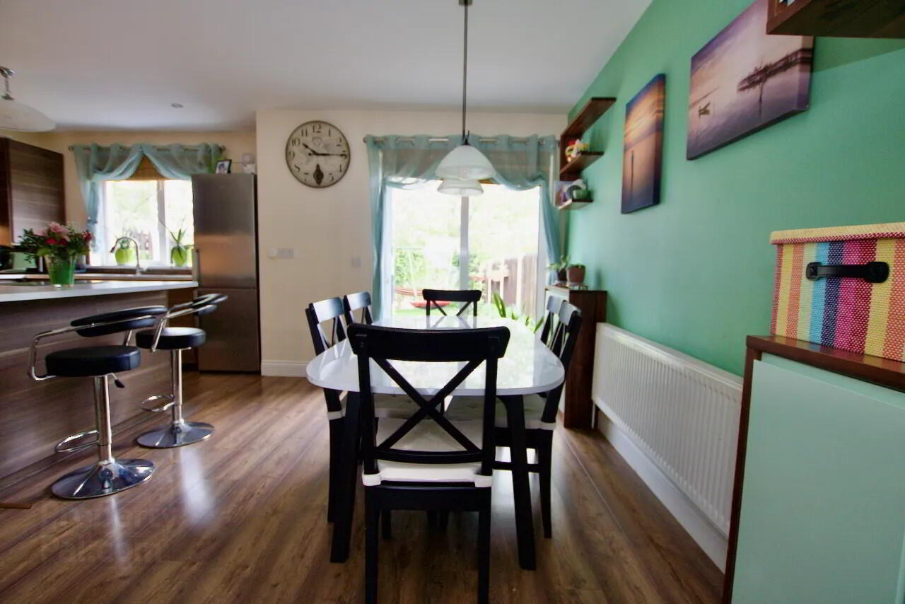 36 Churchwood 8 of 23