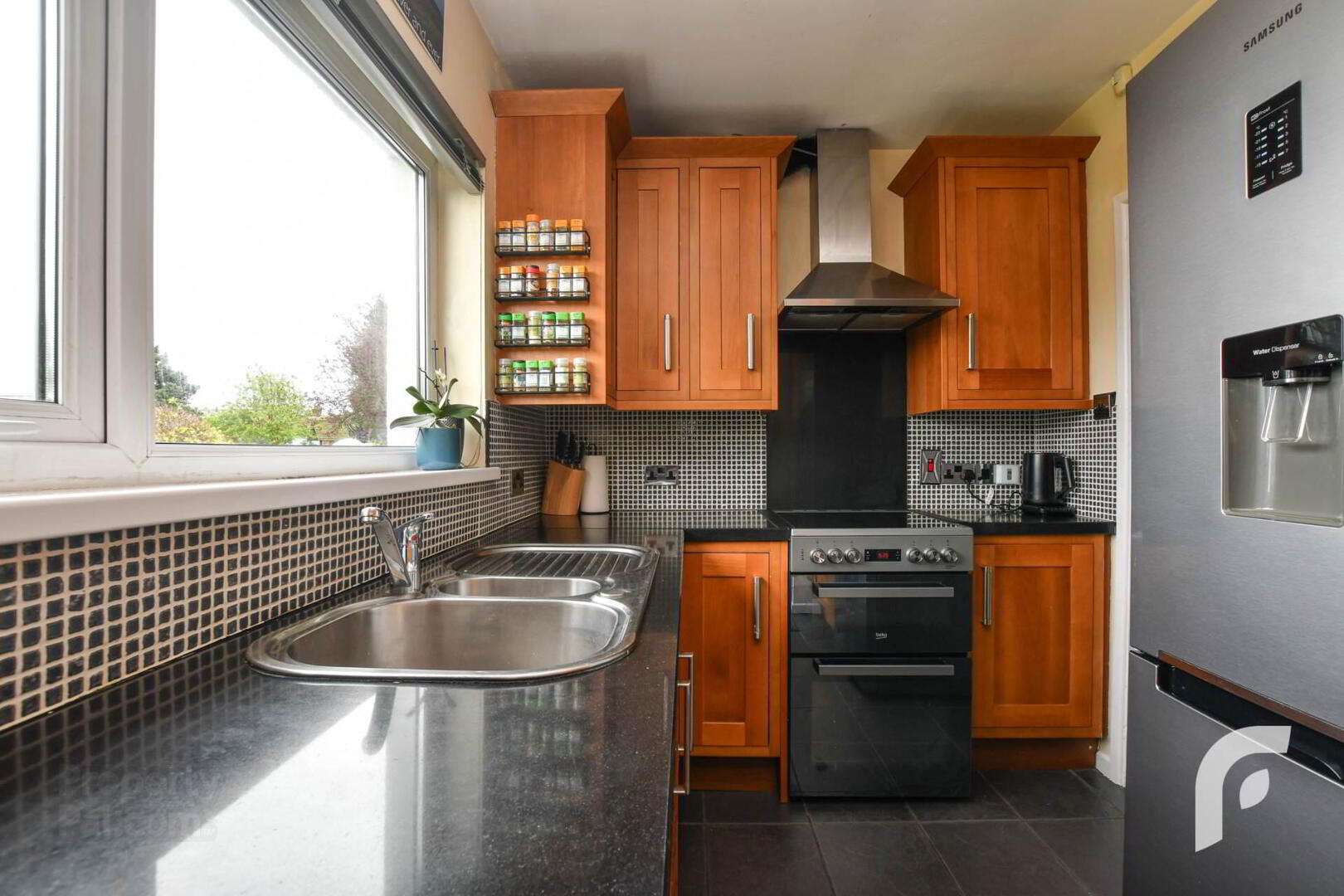 8 Dunlambert Avenue 10 of 31