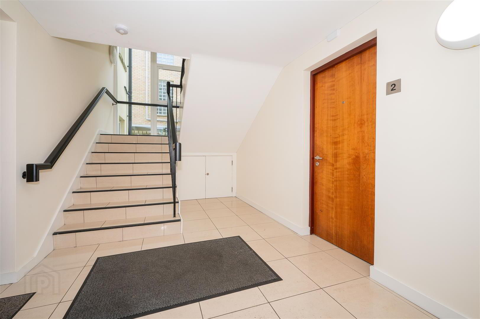 B2 Altona Place, 218 Belmont Road 2 of 17
