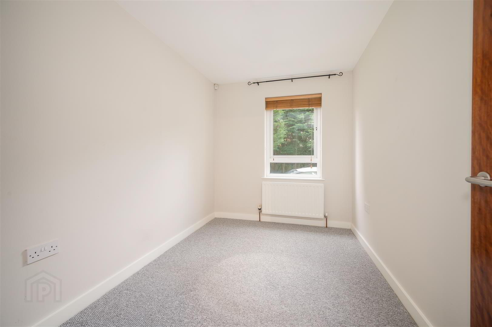 B2 Altona Place, 218 Belmont Road 11 of 17