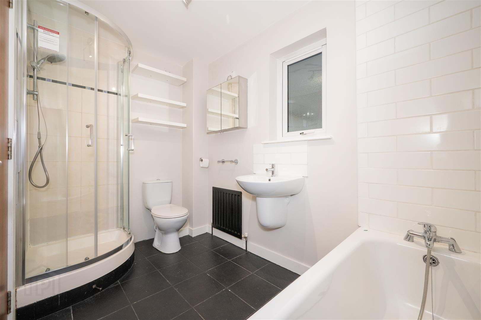 B2 Altona Place, 218 Belmont Road 13 of 17