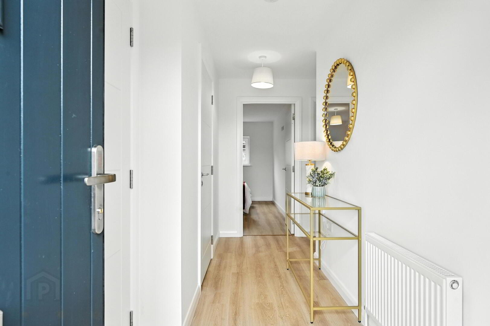 Apartment C8 2 of 19