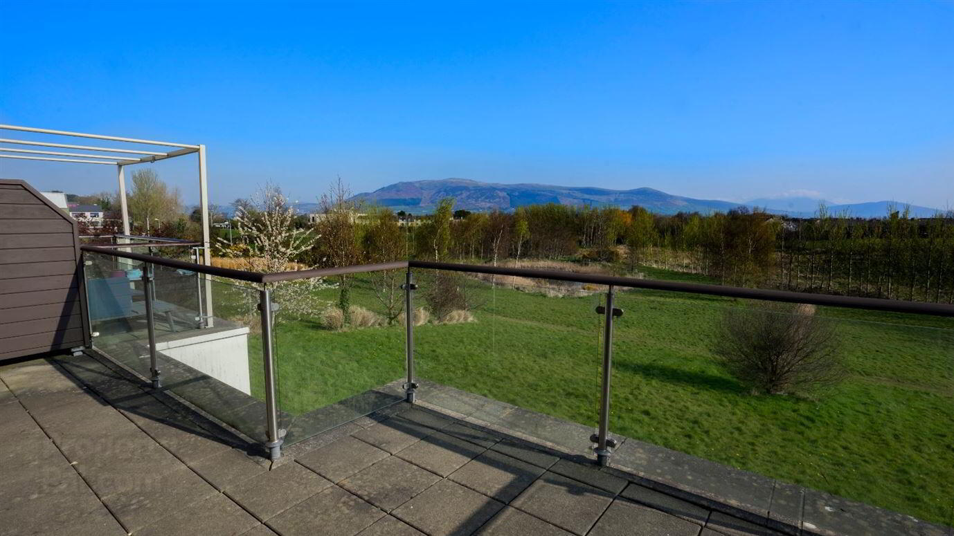 52 Cuchulainn Heights 19 of 23
