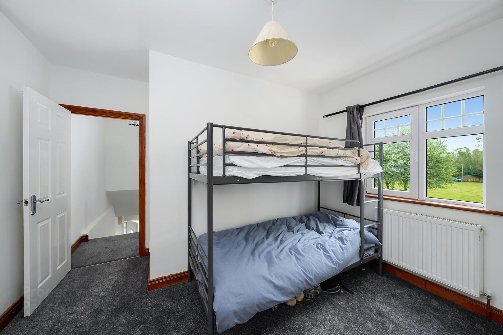 6a Saddlers Avenue 16 of 23