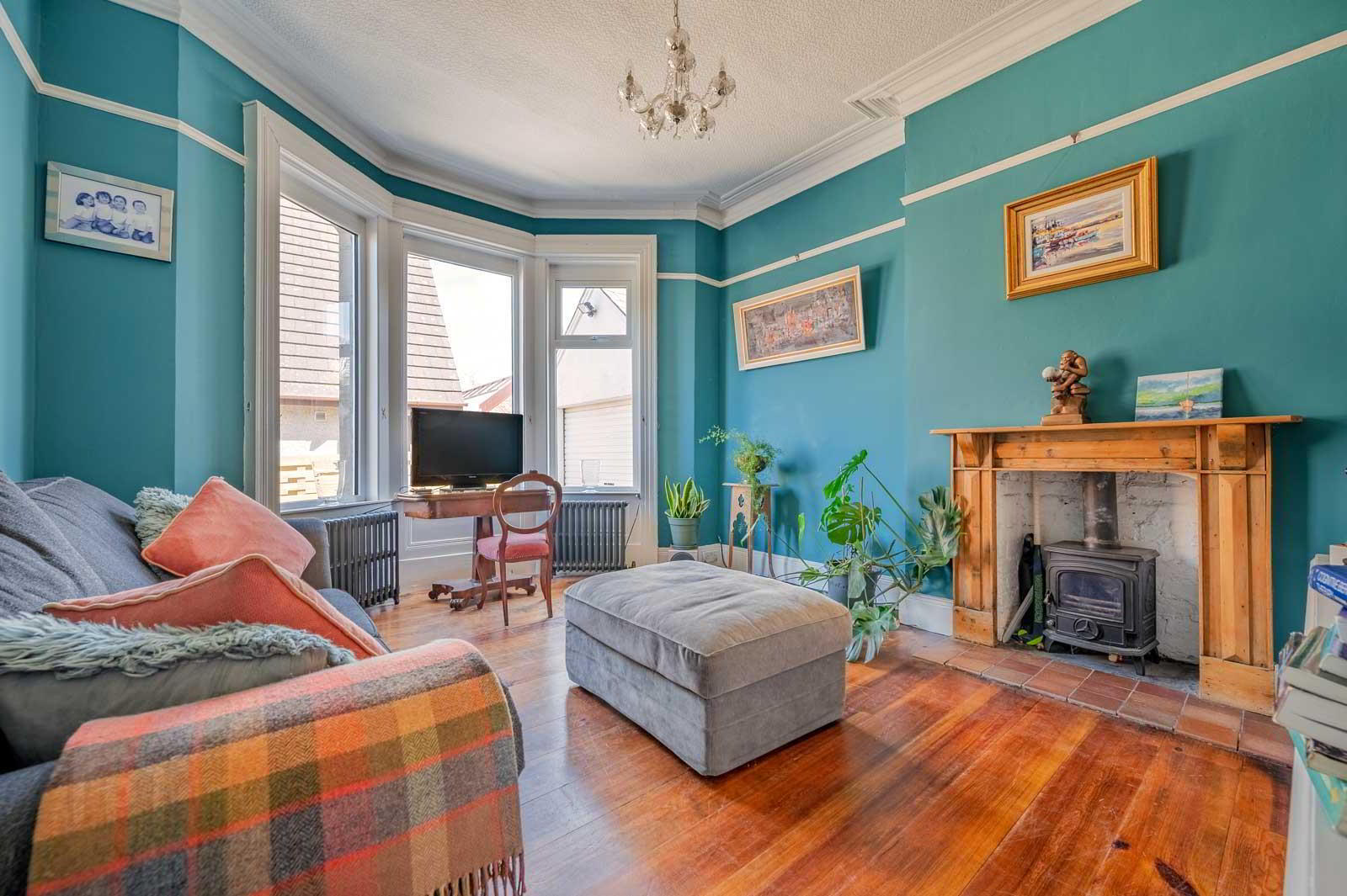 5 Maxwell Road 8 of 34