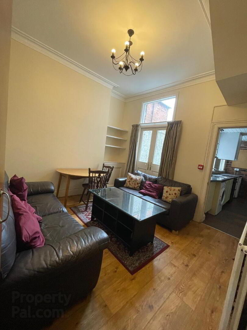 3 Wellington Park Avenue 3 of 13
