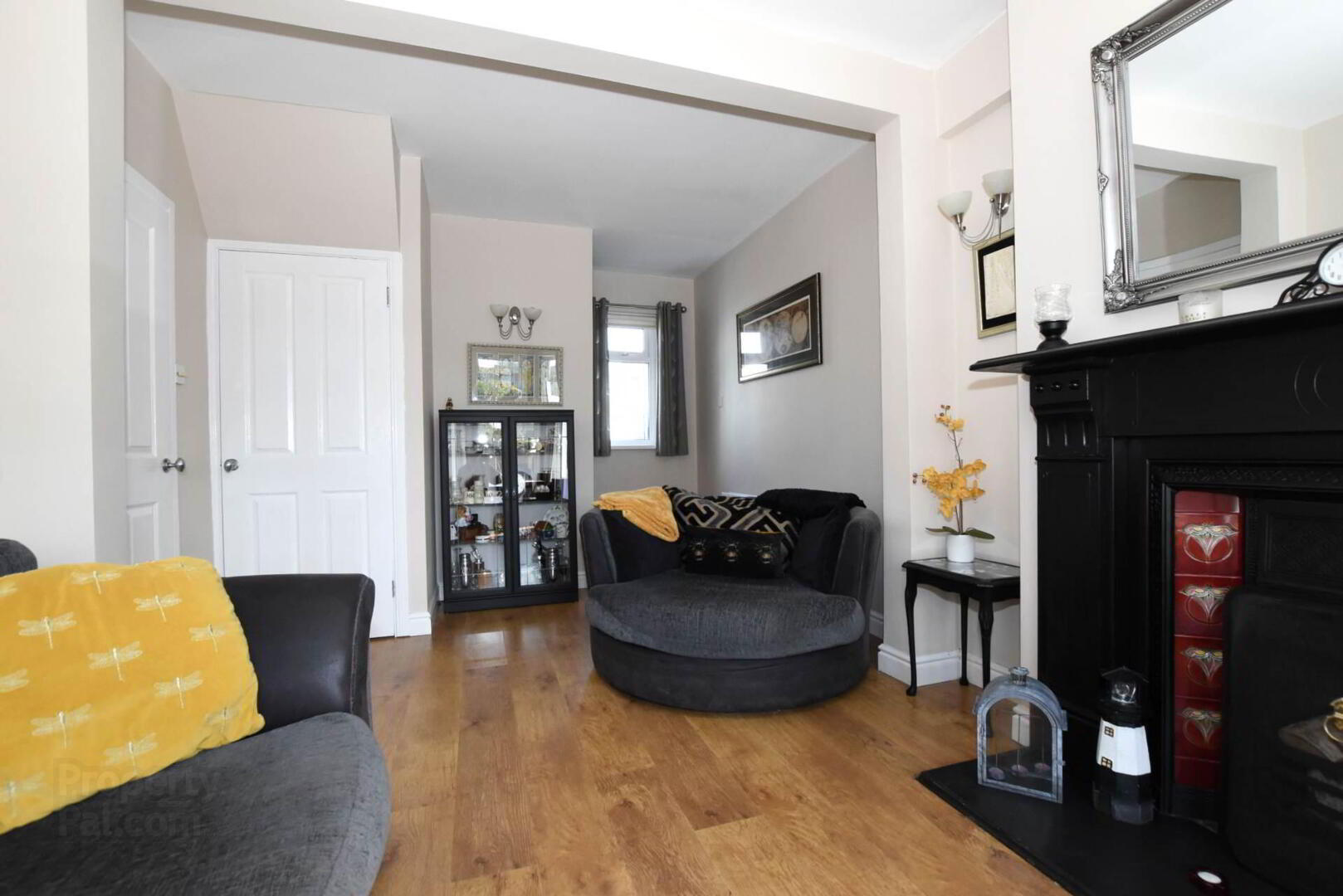 1 Stellenbosch Avenue 6 of 25