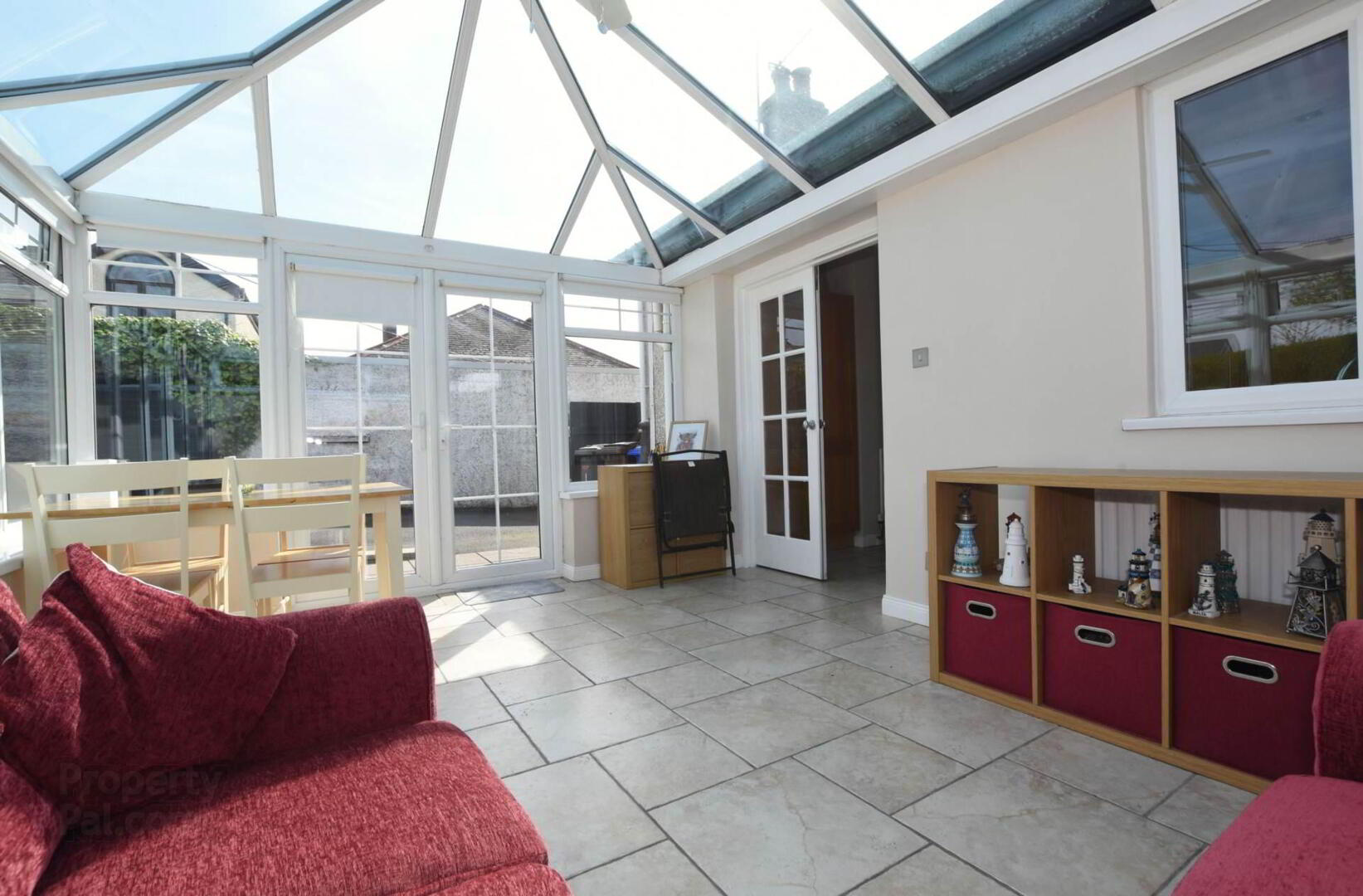 1 Stellenbosch Avenue 14 of 25