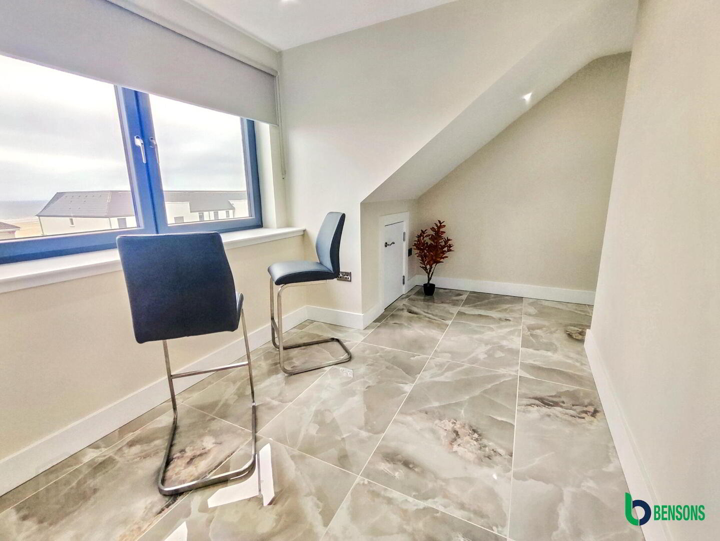 Penthouse, The Watch House, Apartment 5 The Watch House 16 Main Street 15 of 22
