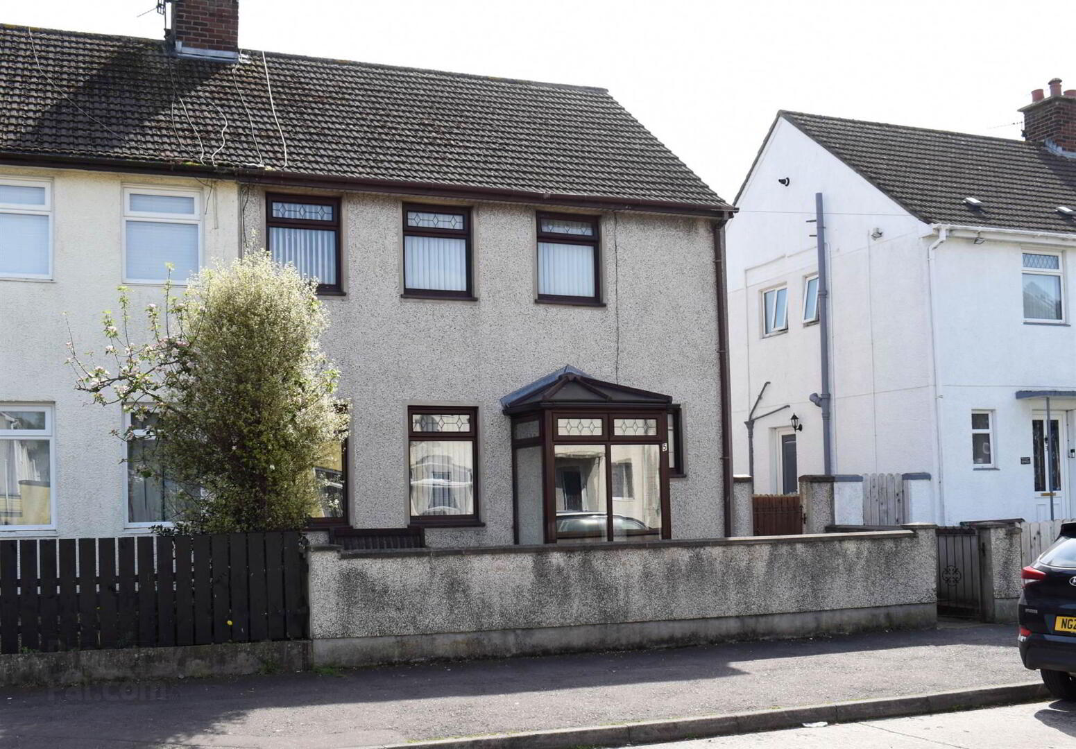 property description image