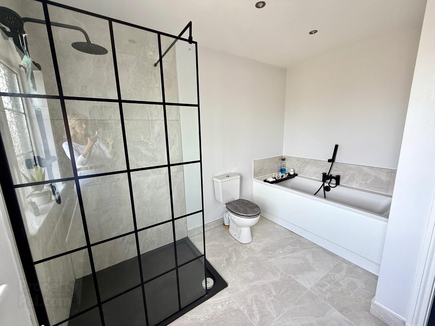 12 Barr Cregg 34 of 39