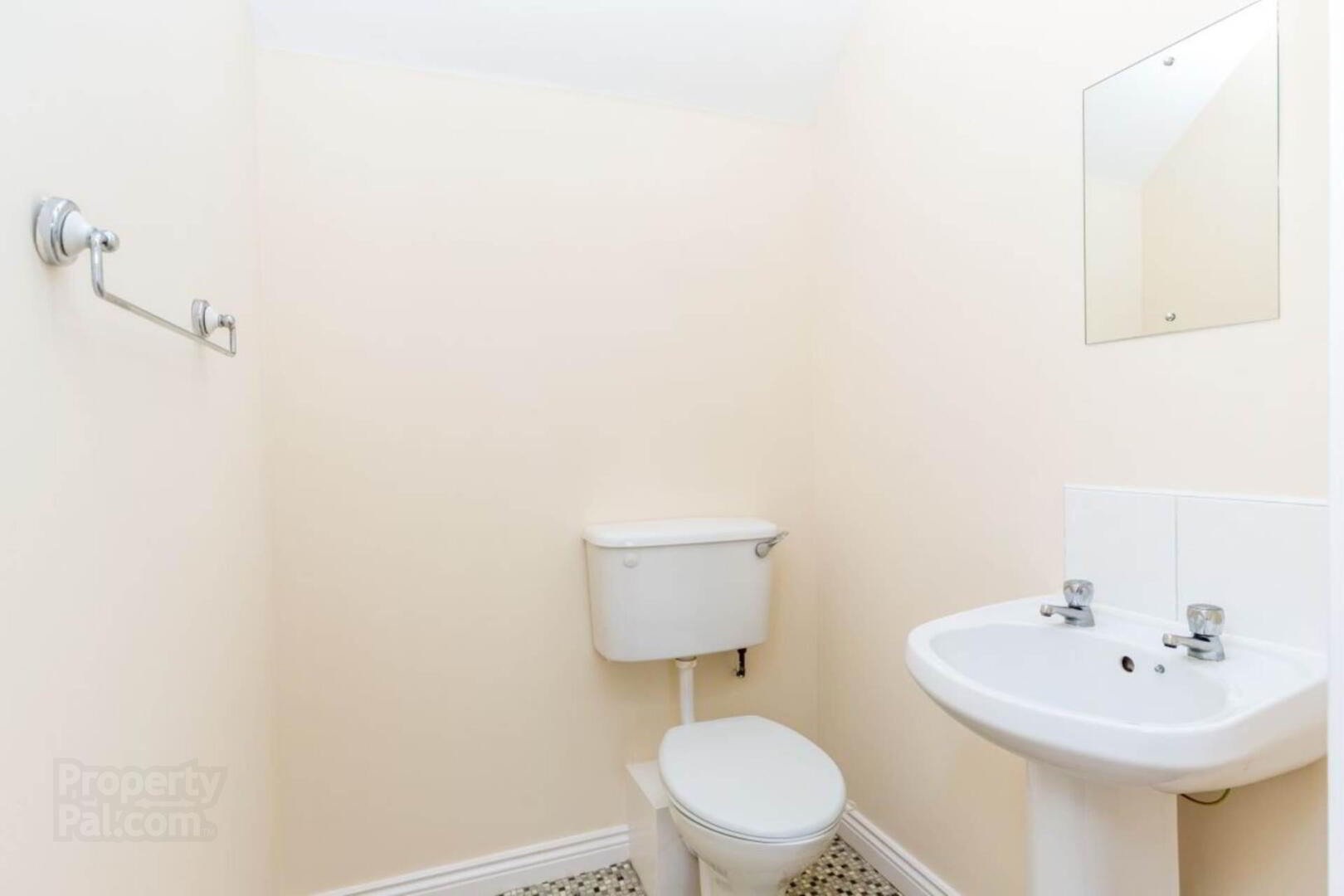 6 Rathmore Avenue 10 of 17