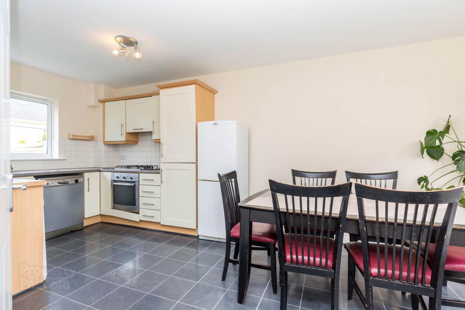 property description image