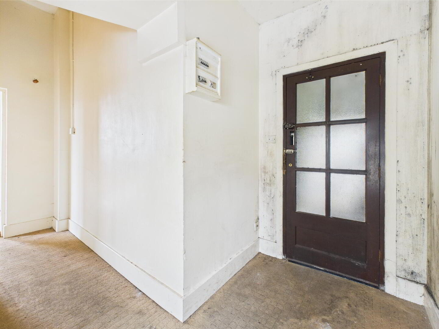 Apartment 26 Manor Court 4 of 13