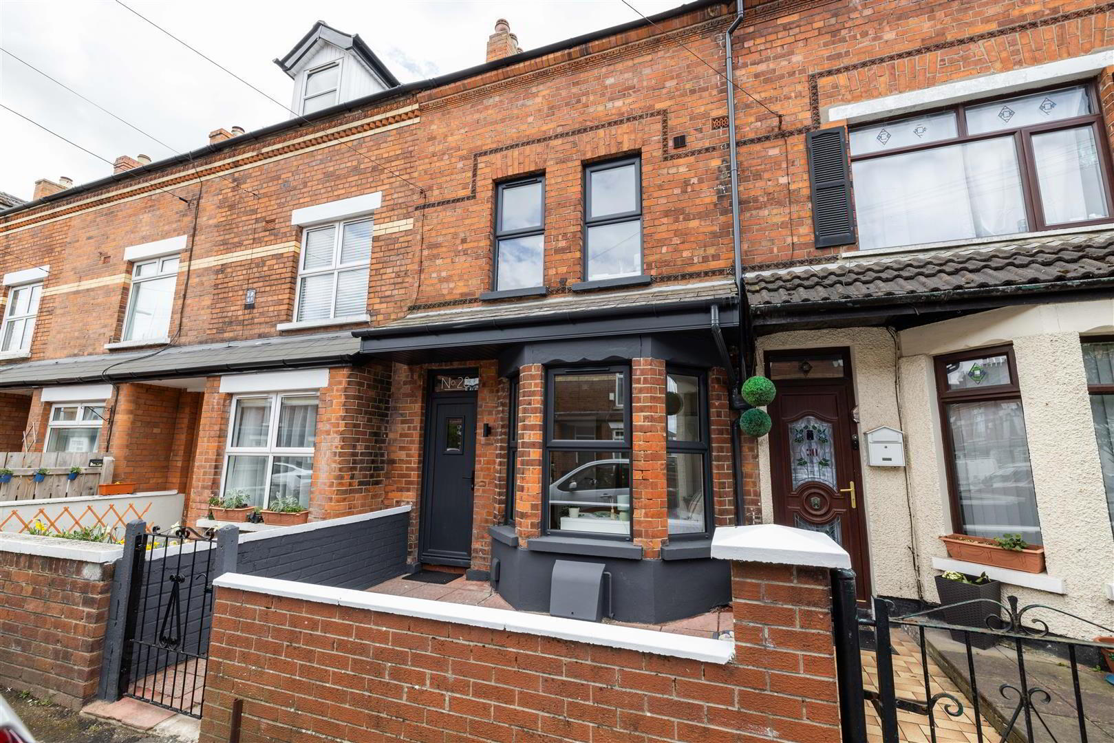 1,2,3, 4,5, 28 Glendower Street 1 of 20