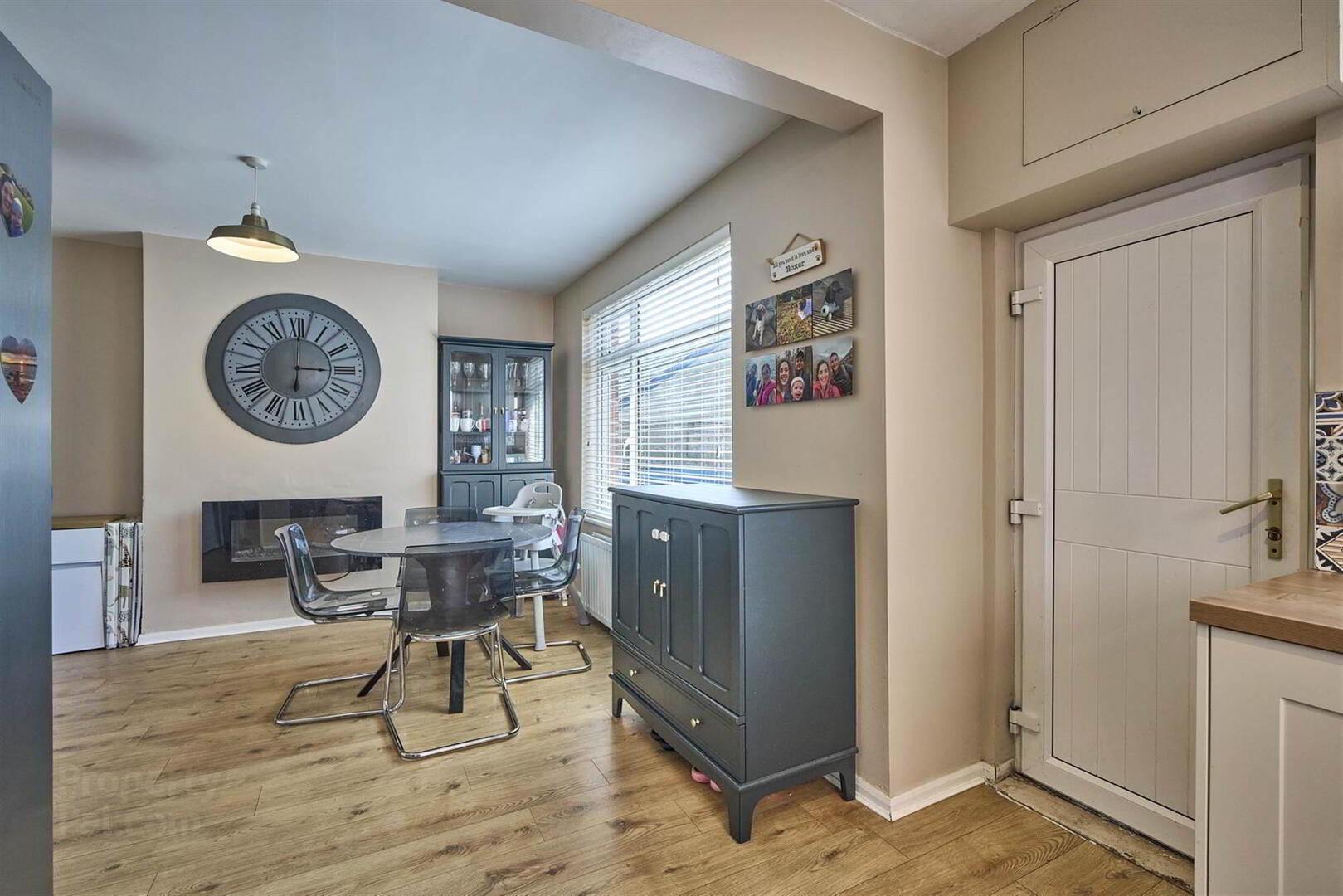 74 Church Avenue 7 of 23