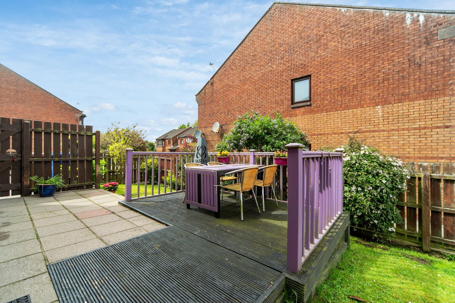8 Thornhill Mews 25 of 26