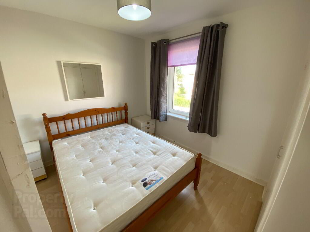 23 Saughton Gardens 3 of 6