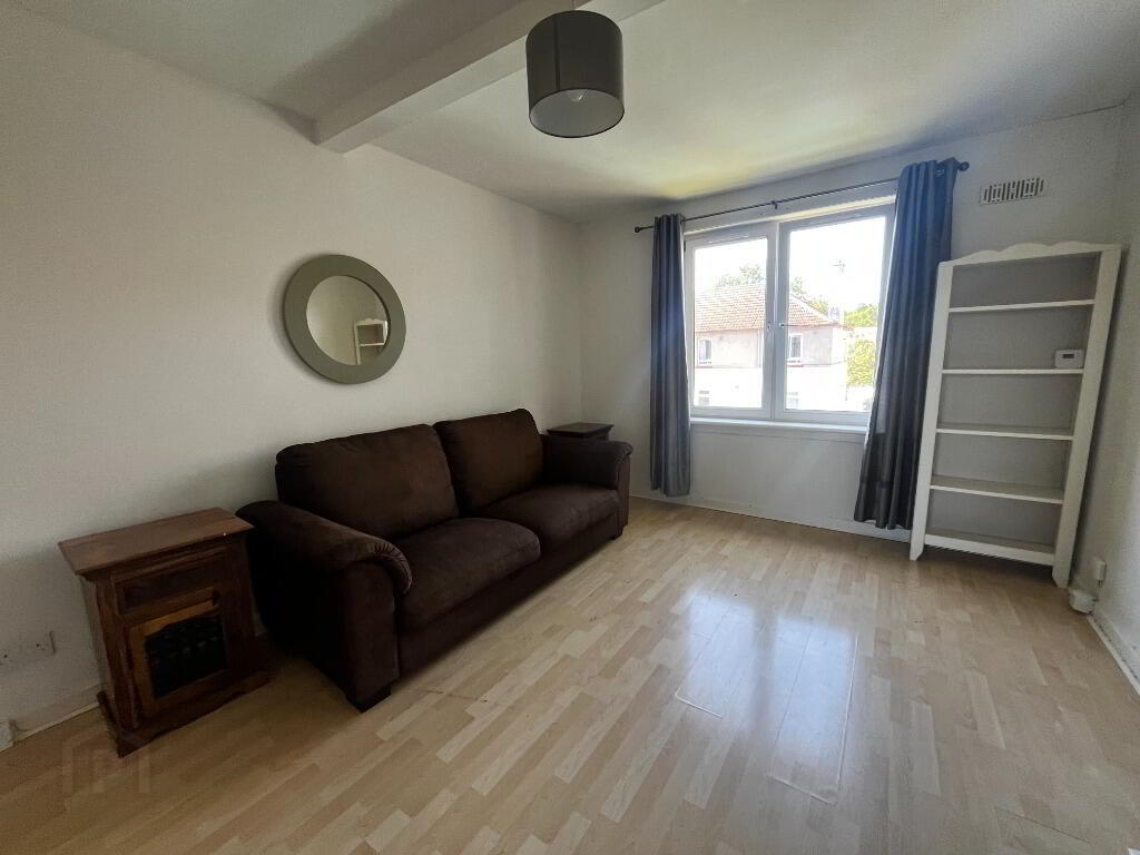 23 Saughton Gardens 3 of 6