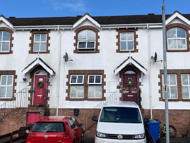 8 Carrickree Mews 1 of 4