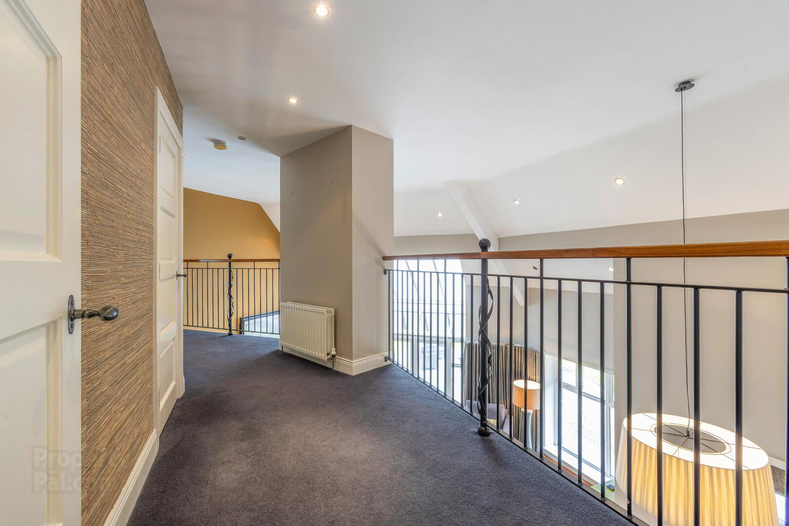 40 Riverside Road 16 of 32