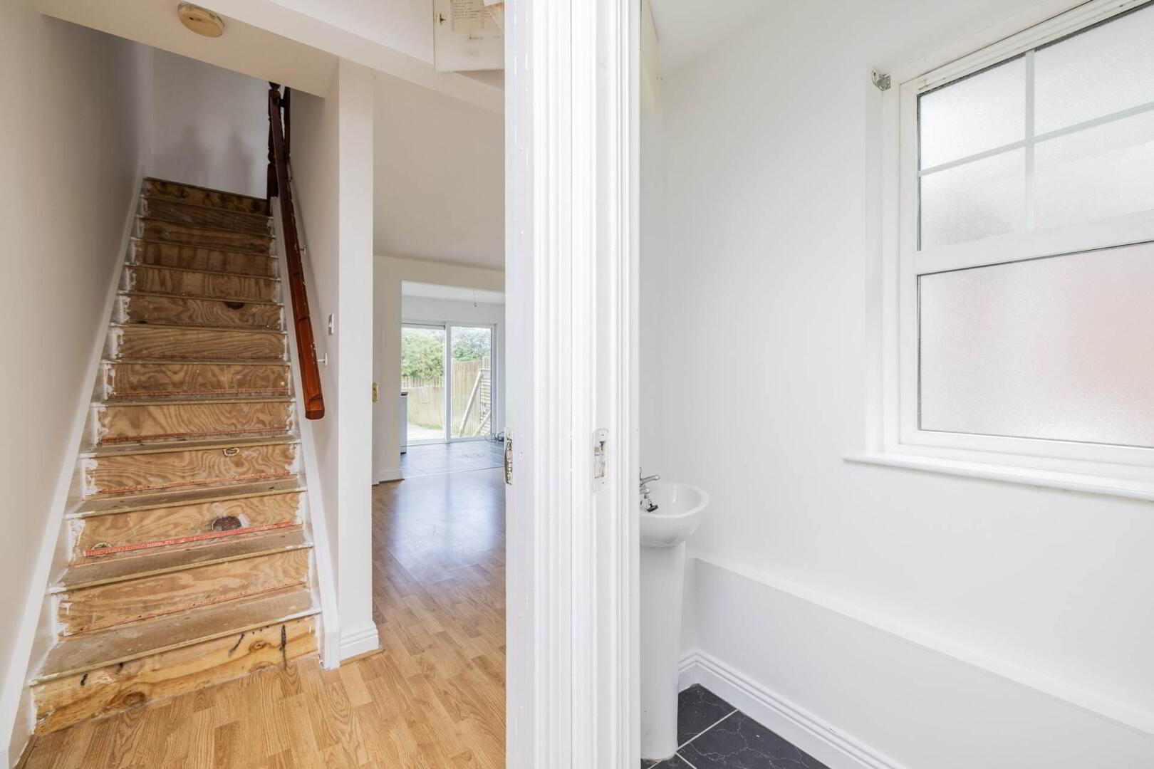 10 Grange Avenue 3 of 19